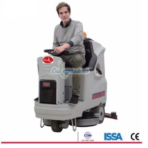 LAVADORA AUTOMATICA DE PISOS INDUSTRIAL A BATERIAS, HOMBRE A BORDO